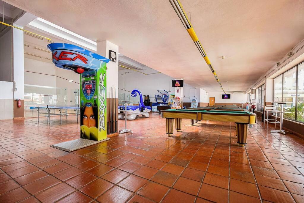פורטימאו T2 With Pool, 300M From The Beach מראה חיצוני תמונה