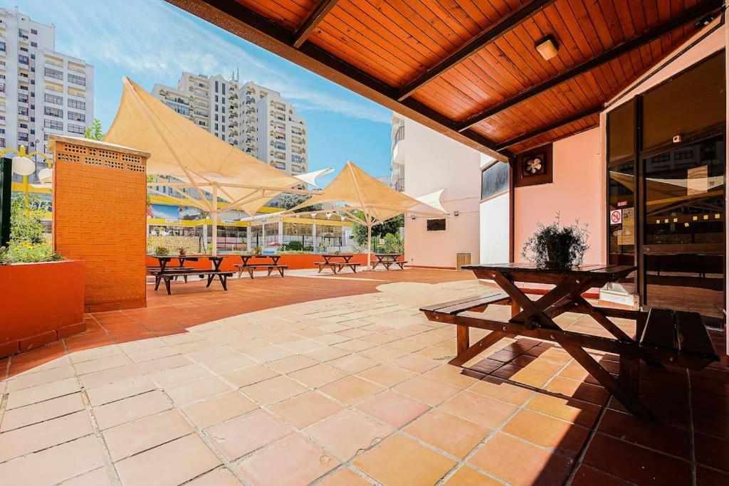 פורטימאו T2 With Pool, 300M From The Beach מראה חיצוני תמונה