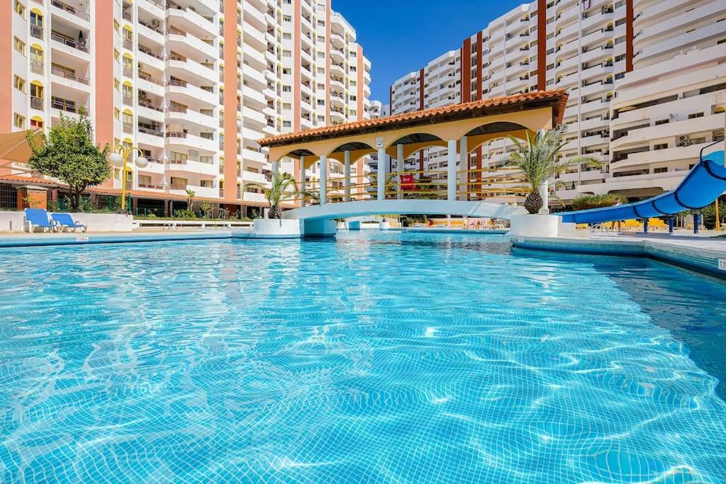 פורטימאו T2 With Pool, 300M From The Beach מראה חיצוני תמונה