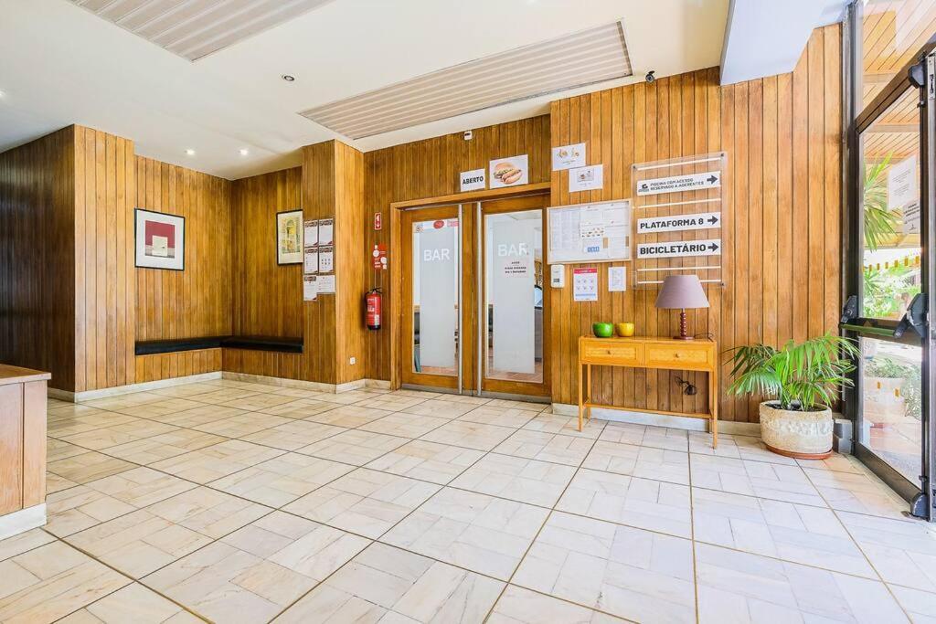 פורטימאו T2 With Pool, 300M From The Beach מראה חיצוני תמונה